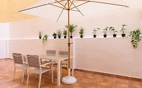 Charming Apartment Malagas Moon
